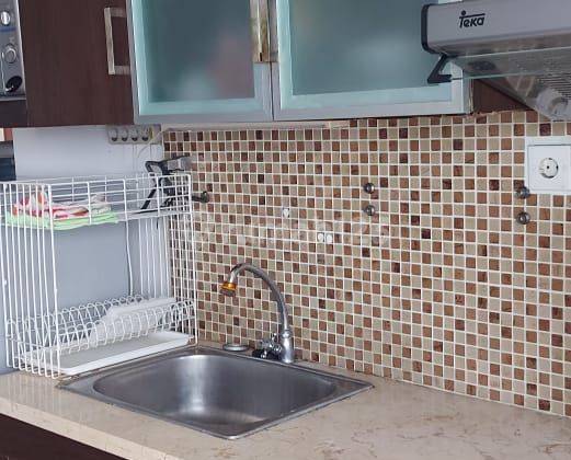 Sewa Apartemen Sudirman Park 2 Bedroom Lantai Sedang Furnished 10