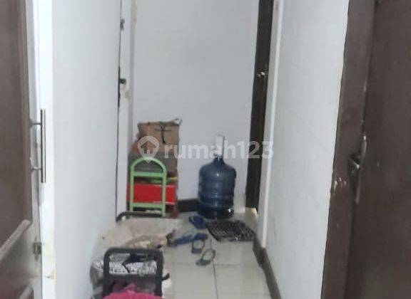 Dijual Cepat Rumah di Sawah Besar 2 Lantai 8 Kamar Plus Kost SHM 10