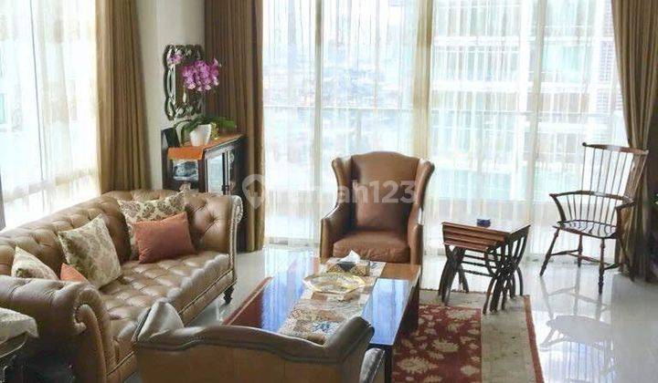 Dijual Apartemen Kemang Village 3 Bedroom Lantai Tinggi Semi Furnished 2