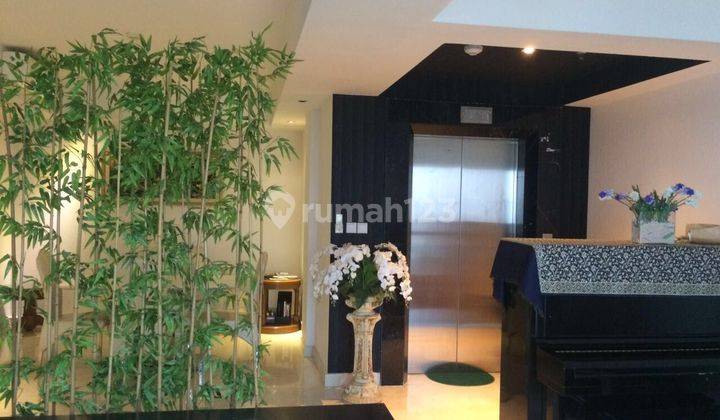 Jual Apartemen Casa Grande 3 Bedroom Lantai Sedang Tower Avalon 2