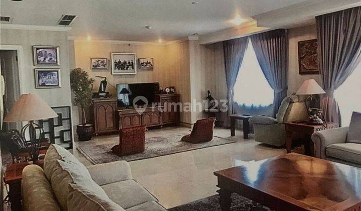 Jual Apartemen Istana Sahid 3 Bedroom Lantai Tengah Furnished 1