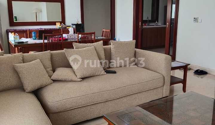 For Rent Apartment Pakubuwono View 3 Bedrooms Low Floor Furnished