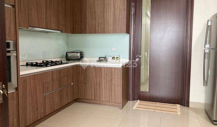 For Rent Apartment Pakubuwono View 3 Bedrooms High Floor Furnished 2