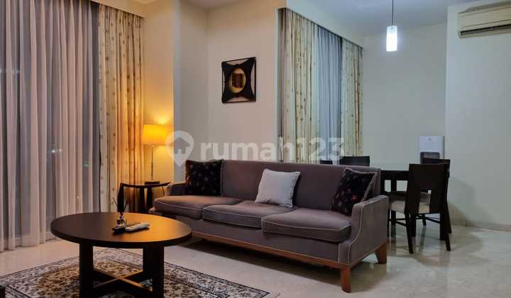 Sewa Apartemen Setiabudi Residence 2 Bedroom Lantai Rendah Furnished
