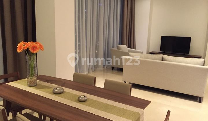 Sewa Apartemen Senopati Suite 2 Bedroom+1 Fully Furnished Bagus 2