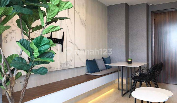 Jual Apartemen South Hills 2 Bedroom Lantai Sedang View North 2