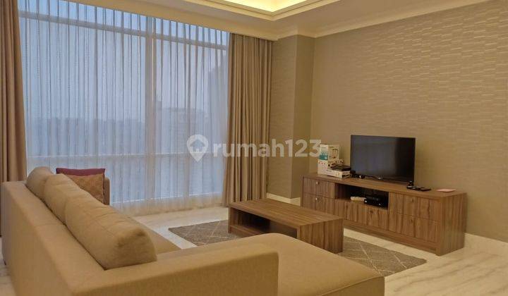 Jual Apartemen Botanica 2 Bedroom Lantai Tinggi Private Lift Furnished 2