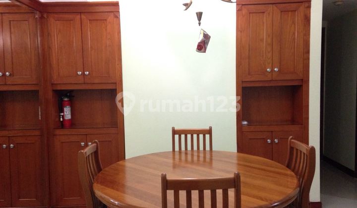 Sewa Apartemen Taman Anggrek 2 Bedroom Lantai Tengah Furnished 2
