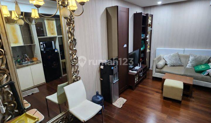 Sewa Apartemen Sudirman Park 2 Bedroom Full Furnished Bagus 2