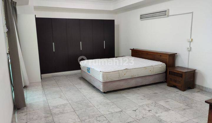 Jual Apartemen Mitra Oasis 4 Bedroom Lantai Tinggi Furnished Terawat 2