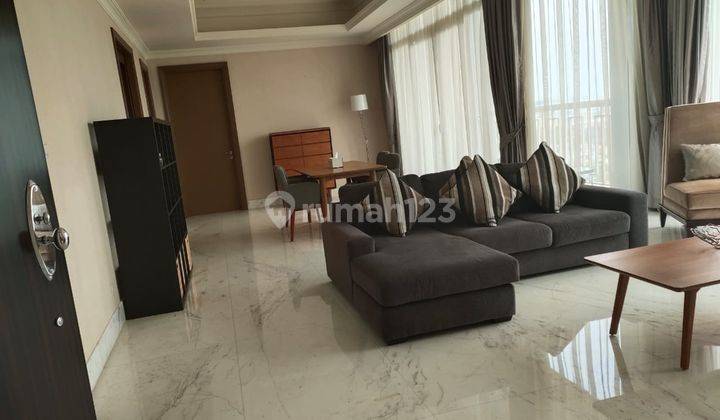 Jual Apartemen Botanica 2 Bedroom Lantai Tengah Full Furnished 1