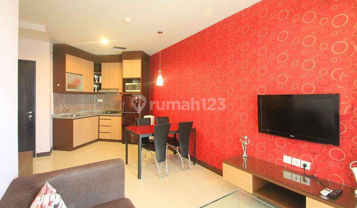 Jual Apartemen Cosmo Residence 2 Bedroom Lantai Tengah Furnished 2