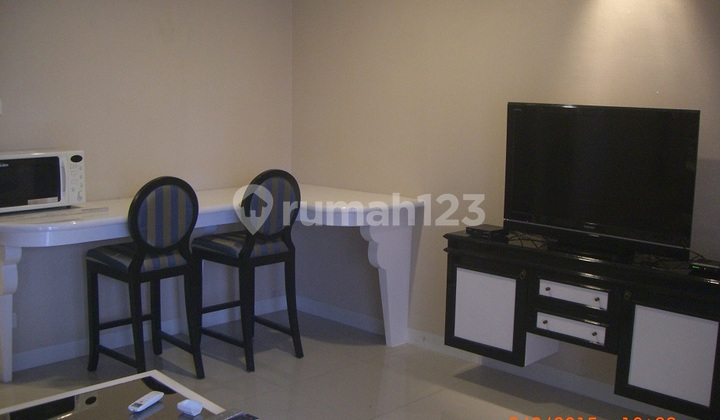 Sewa Apartemen Tamansari Semanggi 1 Bedroom Lantai Sedang Furnished 2