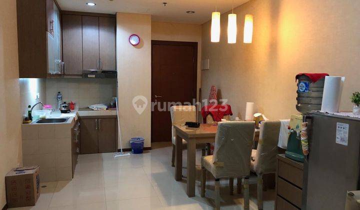 Sewa Apartemen Thamrin Residence 2 Bedroom Lantai Sedang Furnished 2