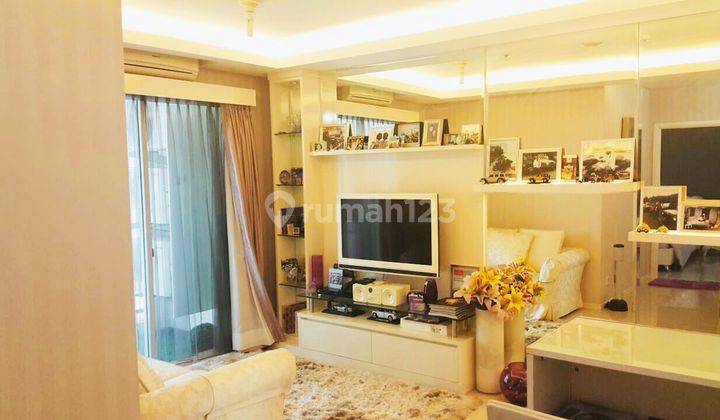 Sewa Apartemen Thamrin Executive 2 Bedroom Lantai Sedang Furnished 1