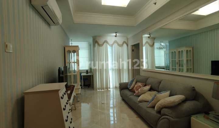 Sewa Apartemen Bellagio Residence 2 Bedroom Lantai Tengah Furnished