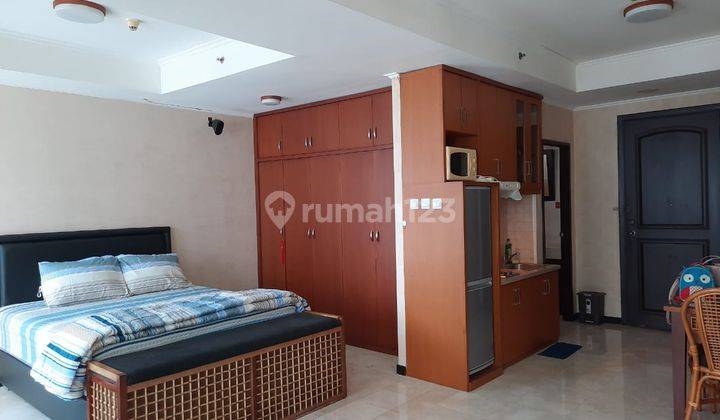 Sewa Apartemen Bellagio Residence 1 Bedroom Lantai Tengah Furnished 1