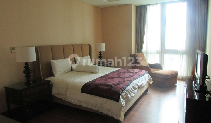Jual Apartemen The Peak Sudirman 3 Bedroom Lantai Rendah Furnished 2