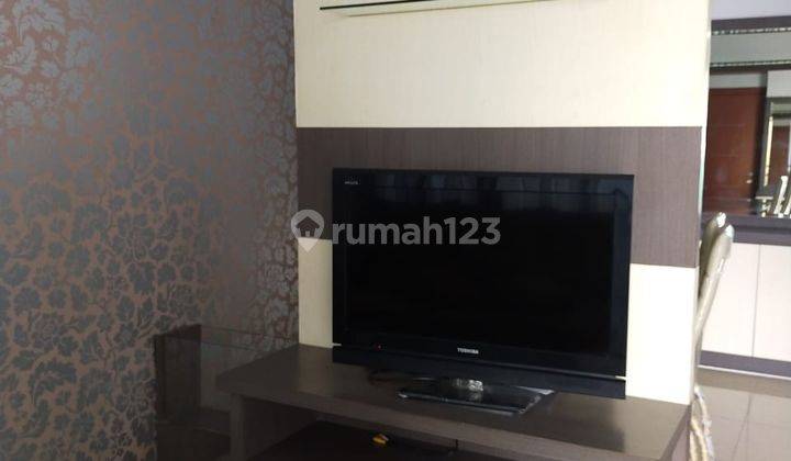 Disewakan Apartemen Thamrin Residence 2 Bedroom Lantai Tinggi Furnished 2