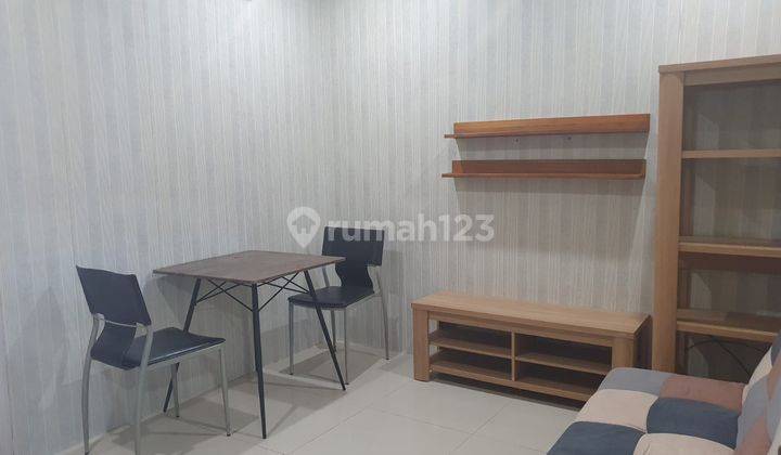 Dijual Apartemen Cosmo Mansion 1 Bedroom Lantai Tinggi Furnished 2