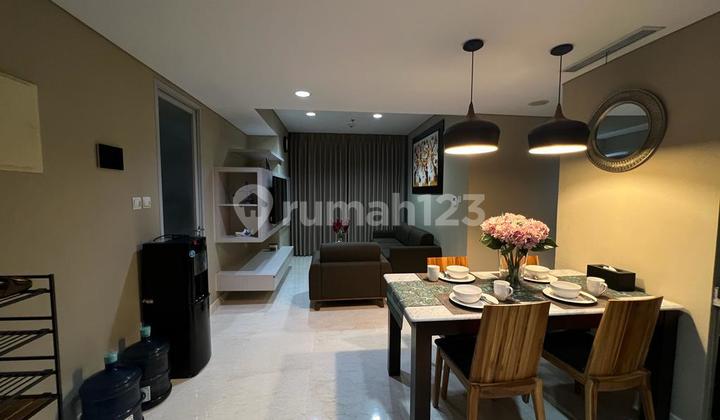 Disewakan Apartemen Ciputra World 2 Bedroom Lantai Tinggi Furnished 2