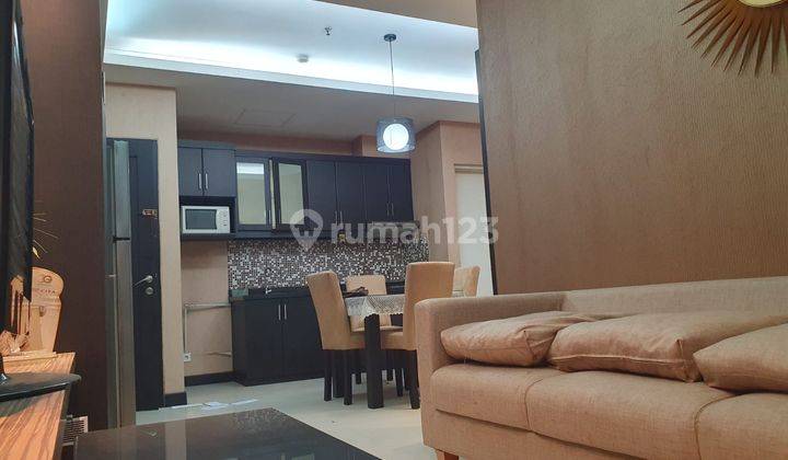 Disewakan Apartemen Cosmo Mansion 2 Bedroom Lantai Tinggi Furnished 2