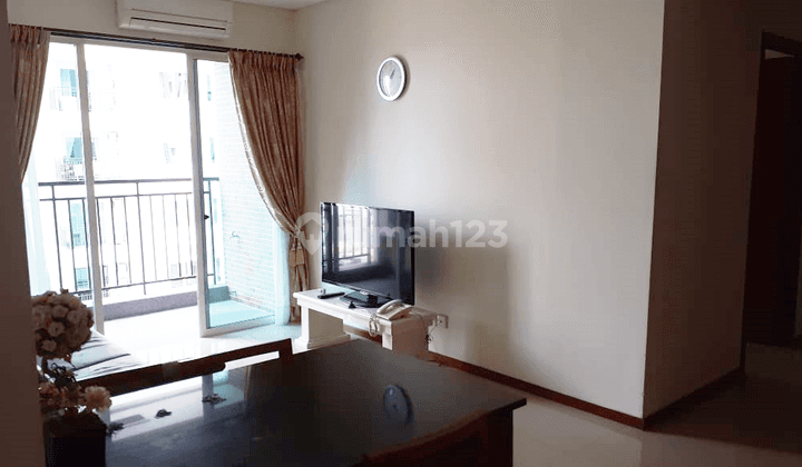 Disewakan Apartemen Thamrin Residence 2 Bedroom Tower B Lantai Sedang Furnished 1