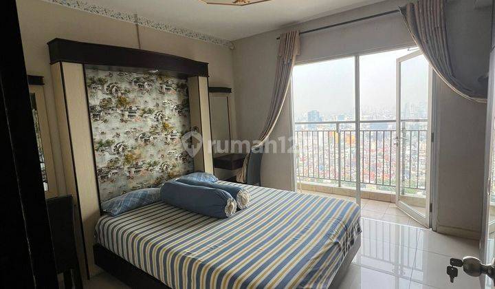 Dijual Apartemen Cosmo Mansion 1 Bedroom Lantai Tinggi Semi Furnished 1