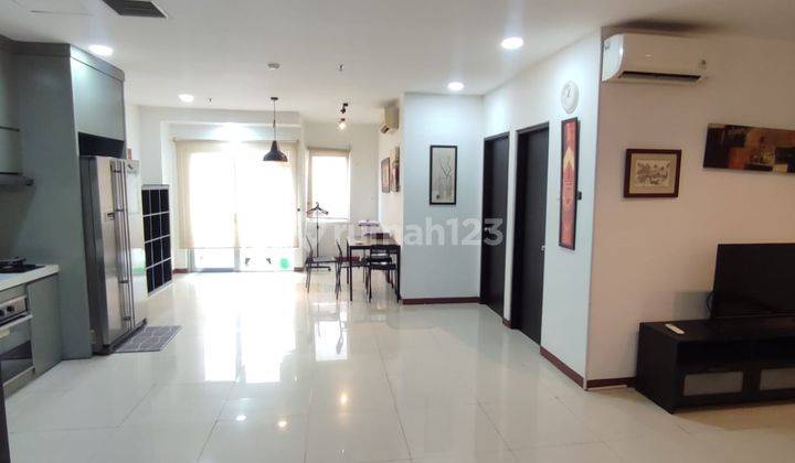 Dijual Apartemen Cosmo Residence 2 Bedroom Lantai Tengah Furnished 2