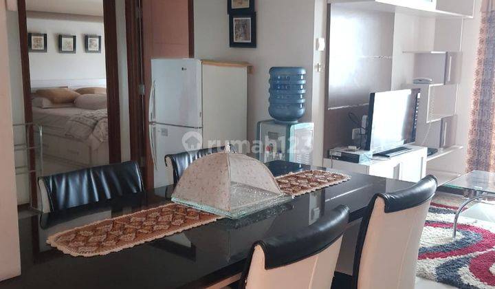 Disewakan Apartemen Thamrin Executive 2 Bedroom Tower B Lantai Tengah Furnished 2