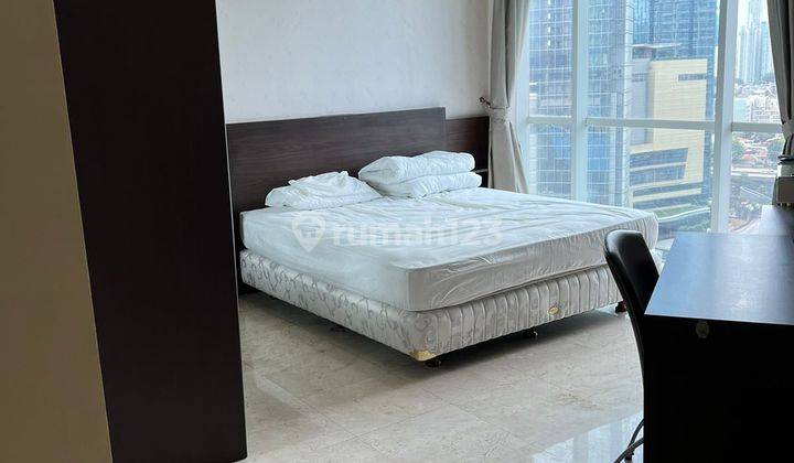 Disewakan Apartemen Bellagio Residence 3 Bedroom Tower B Lantai Sedang Furnished 2