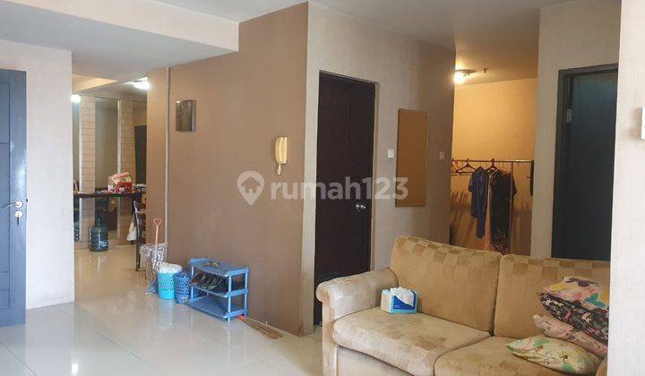 Dijual Apartemen Cosmo Mansion 2 Bedroom Lantai Tengah Furnished