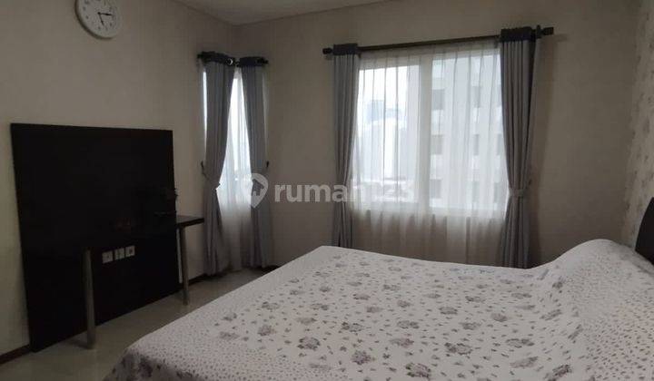 Disewakan Apartemen Thamrin Residence 3 Bedroom Tower E Lantai Tengah Furnished 2