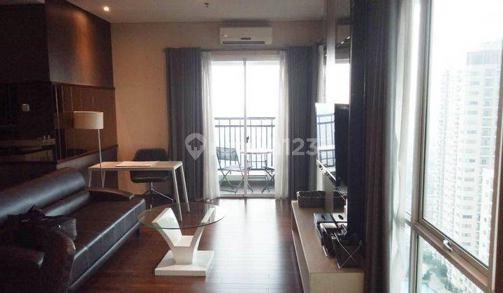 Disewakan Apartemen Thamrin Executive 3 Bedroom Suite A Lantai Tinggi Furnished 1