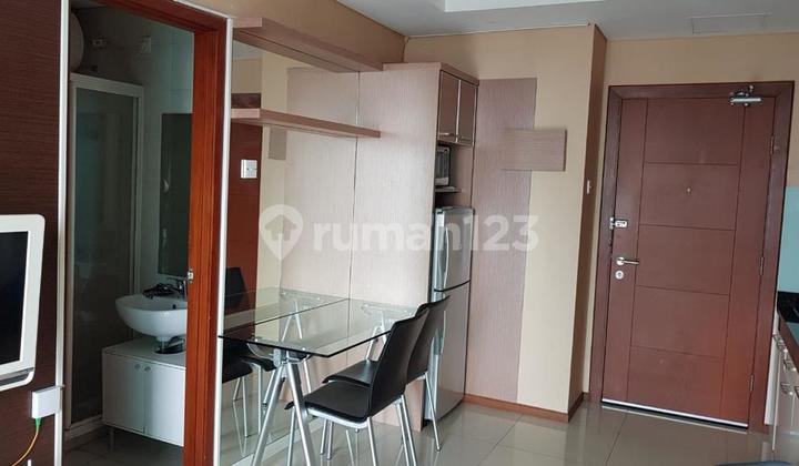 Sewa Apartemen Thamrin Residence 1 Bedroom Lantai Tengah Furnished 2