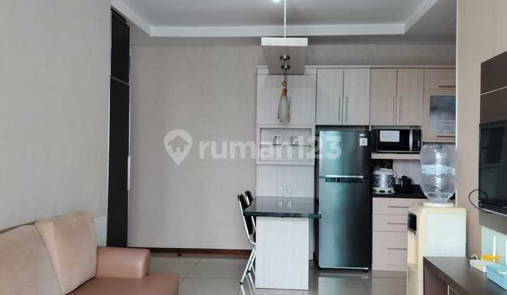 Sewa Apartemen Thamrin Residence 2 Bedroom Lantai Tinggi Furnished 2