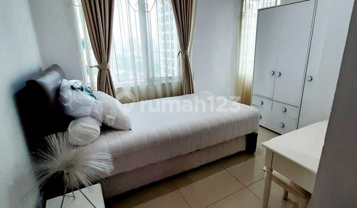 Disewakan Apartemen Thamrin Residence 2 Bedroom Lantai Tengah Furnished 2