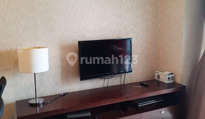  Sewa Apartemen Thamrin Executive 1 Bedroom Lantai Tinggi 