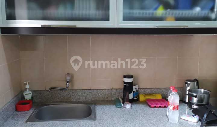 Di Jual Apartemen Cosmo Mansion 1 Bedroom Lantai Tinggi 2