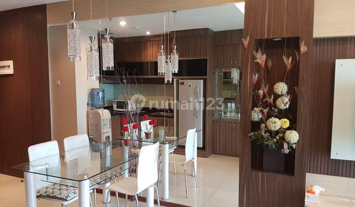 Sewa Apartemen Thamrin Residence 2 Bedroom Full Furnish Bagus 1