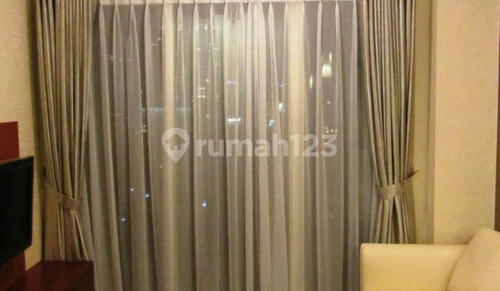 Sewa 2 Bedrooms Apartemen Thamrin Residence Furnish