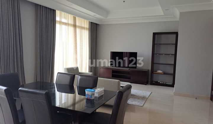 Rent 3 Bedrooms Apartment Pakubuwono View Furnished