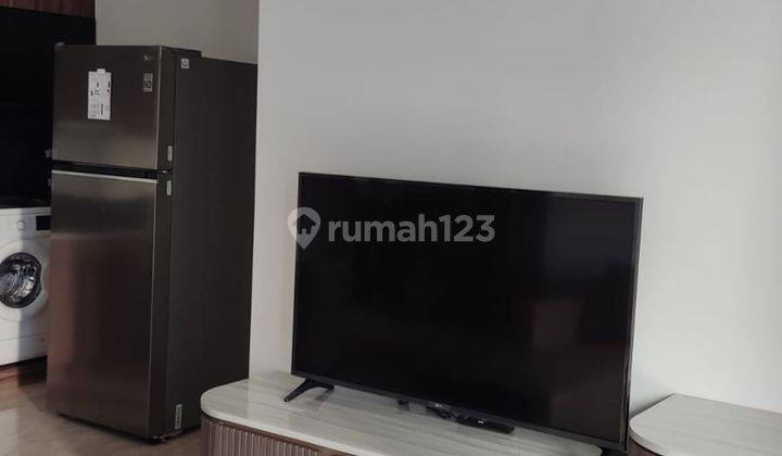 Sewa Apartemen 57 Promenade 1 Bedroom Lantai Sedang Furnished 2