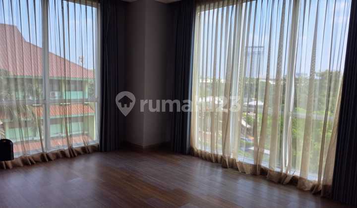 Sewa 3 Bedrooms Apartemen Pakubuwono View Furnish 2