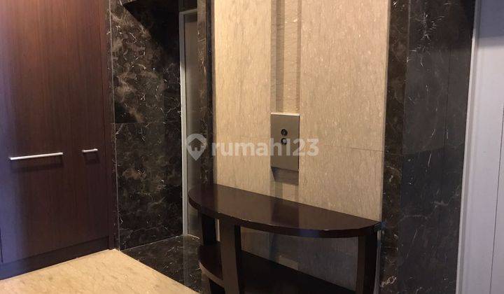 Disewakan 4 Bedroom Apartemen Residence 8 Senopati Furnished 2