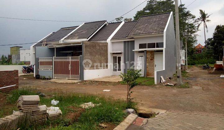 Rumah murah mewah di Cemorokandang kota Malang 7