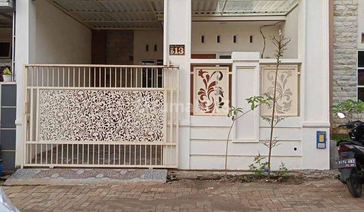 Rumah villa modern dekat Kampus Terbuka Kota Malang 6