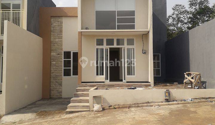 Rumah Villa Baru Grand Diera Residence di Kota Malang 3