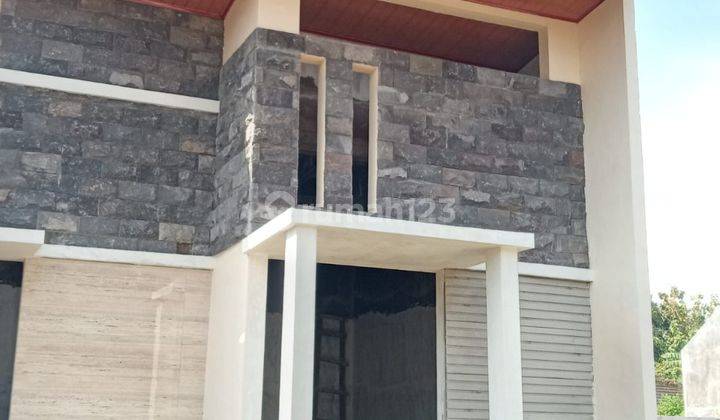 Rumah Cluster Modern Lokasi Strategis Dekat Exit Tol Sawojajar 3
