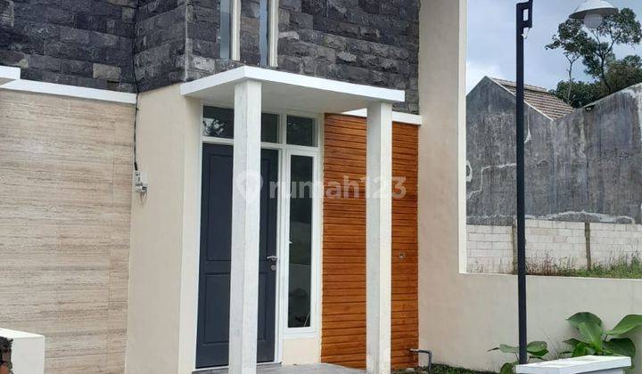 Rumah Cluster Modern Lokasi Strategis Dekat Exit Tol Sawojajar 4